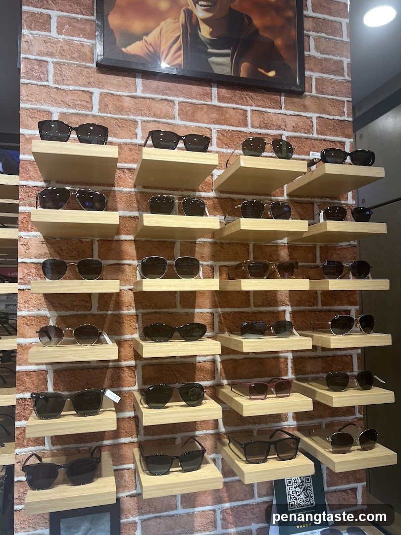 Sunglasses Display