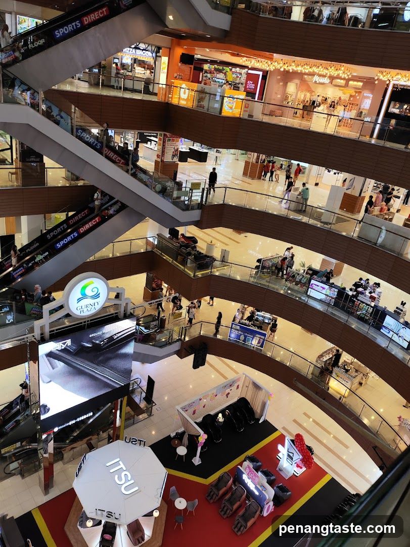 Gurney Plaza Interior