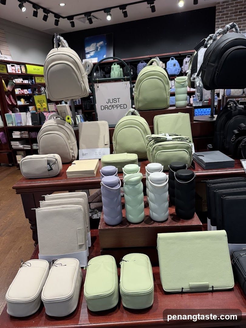 Display of Bags and Accessories