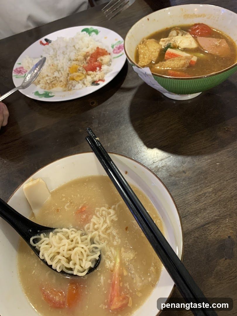 Mall's Cafe 招財面