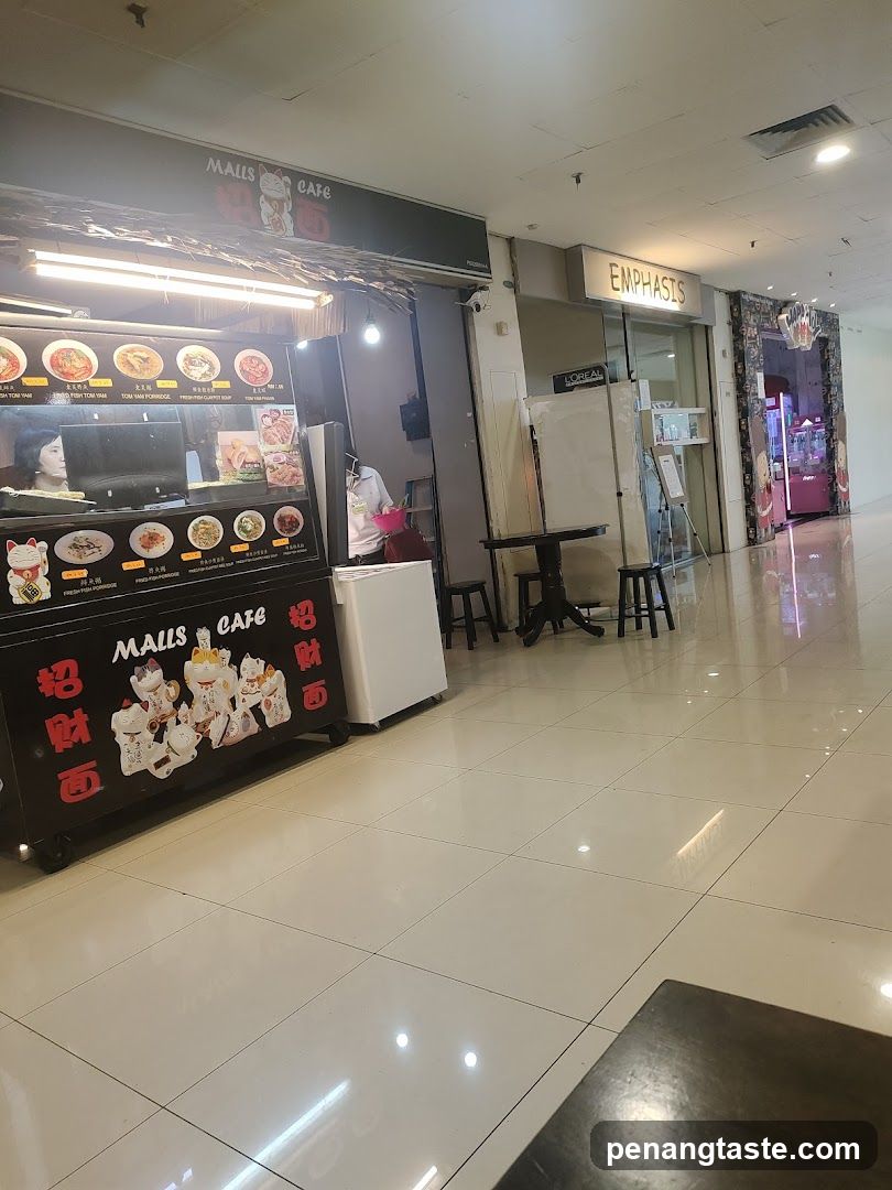 Malls Cafe Interior