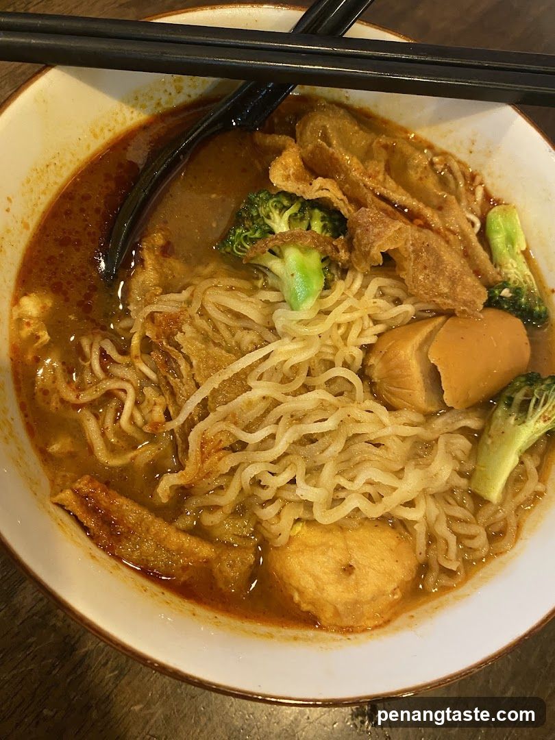 Noodle Bowl with Broccoli and Tofu
