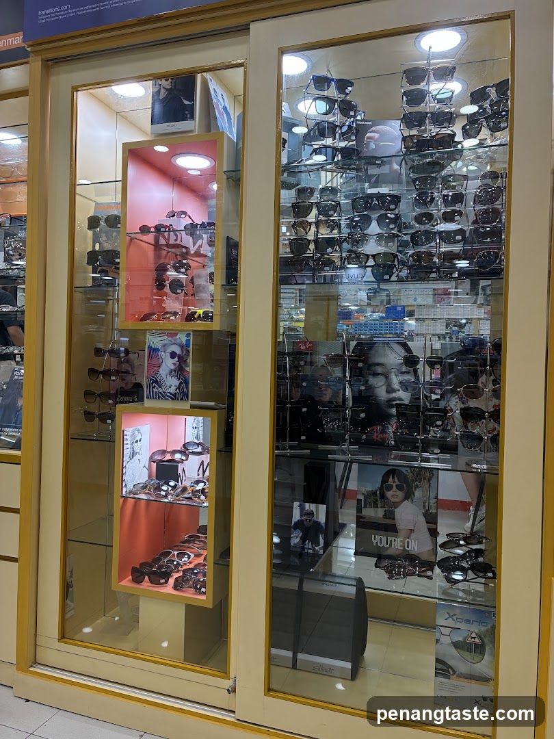 Sunglasses Store Display
