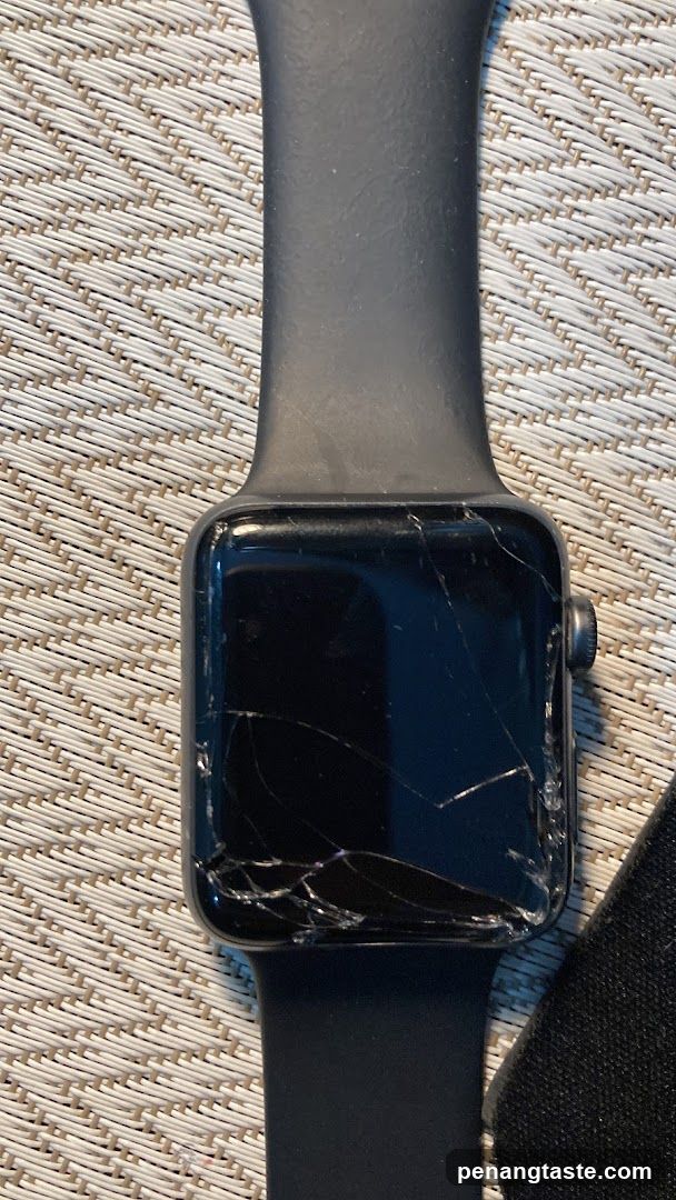Damaged Smartwatch