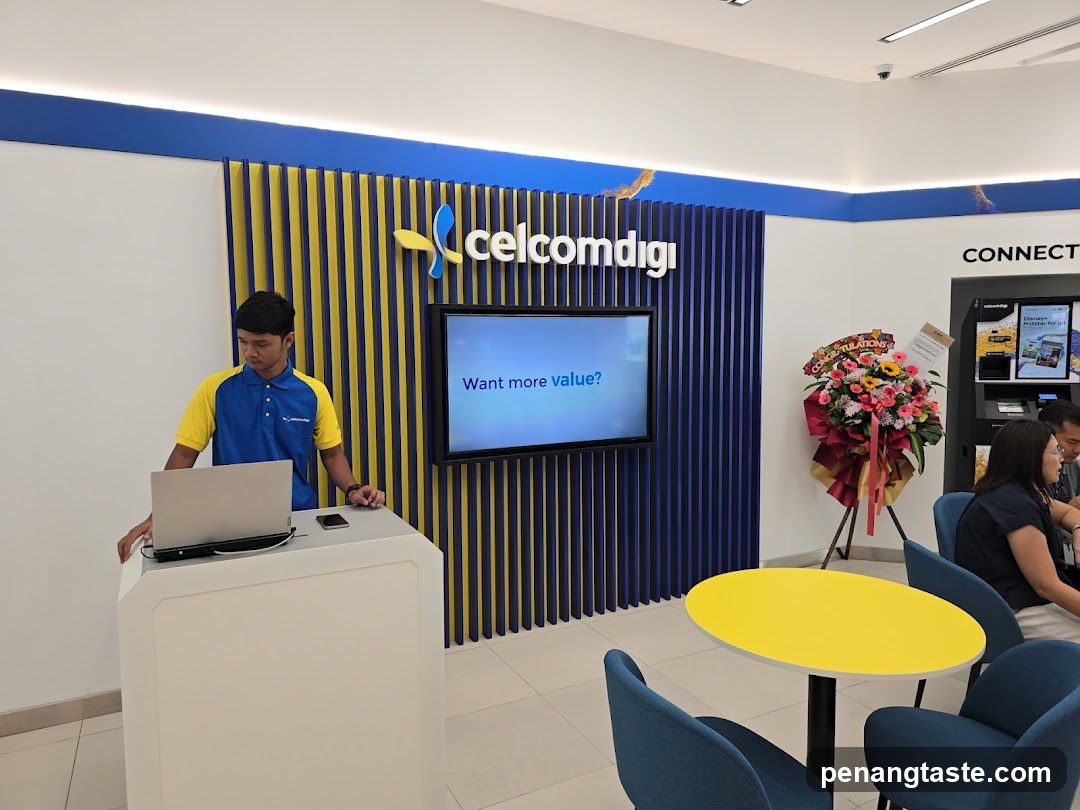 CelcomDigi Store Interior