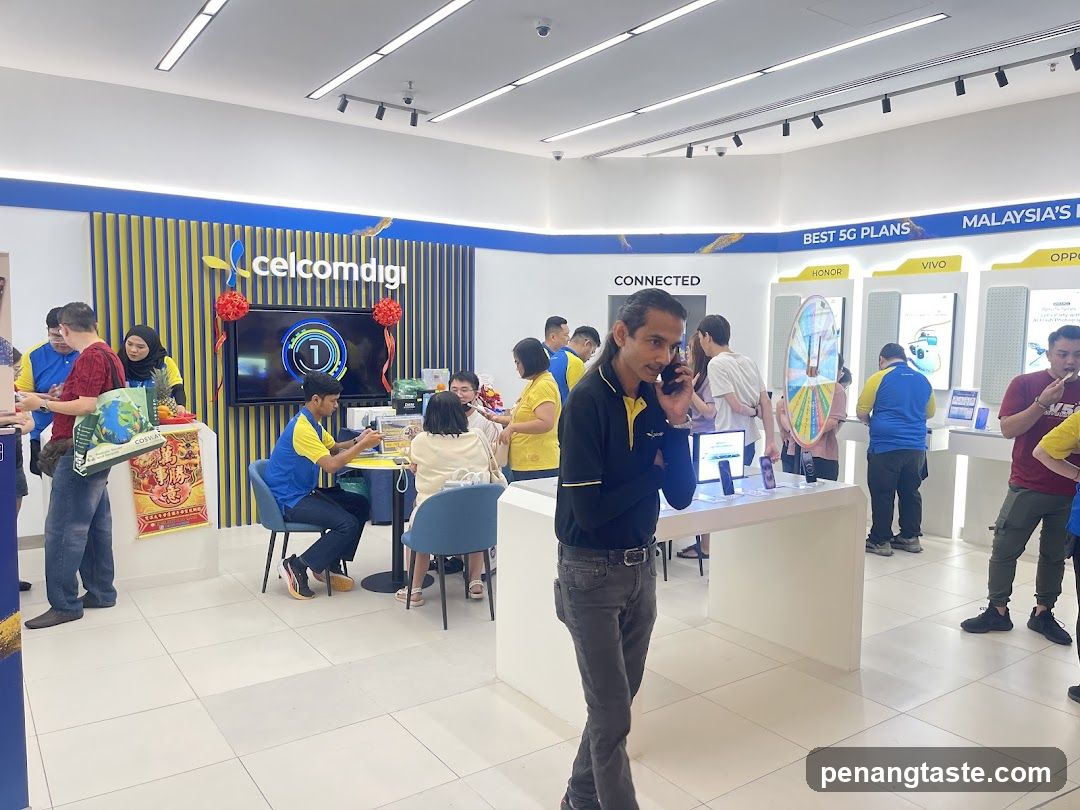 CelcomDigi Store Interior