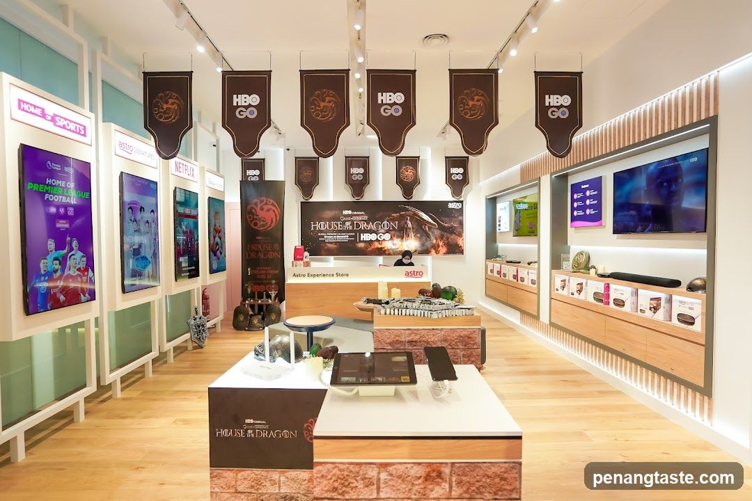 Astro Experience Store Interior
