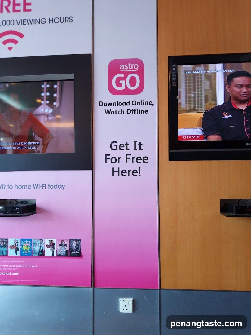 Astro GO Promotion Display