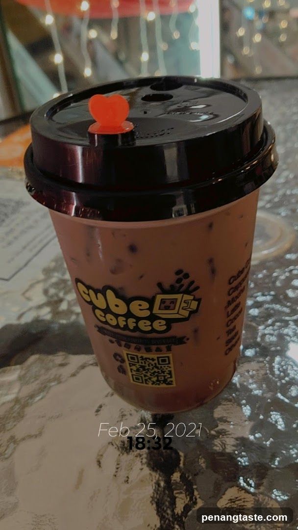 Cube Coffee beverage