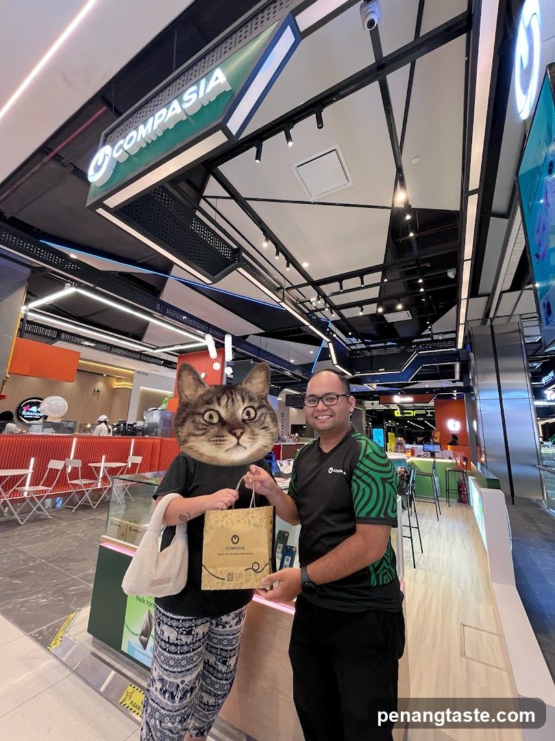 COMPASIA Store Interior