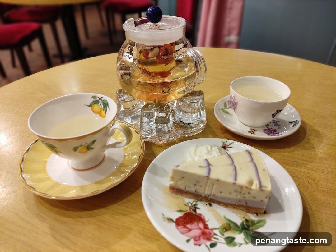 Table Setting in Café