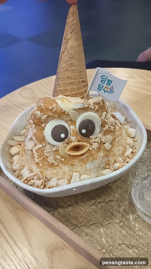 Ice cream dessert with character design