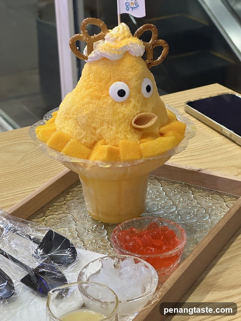 Mango-themed dessert