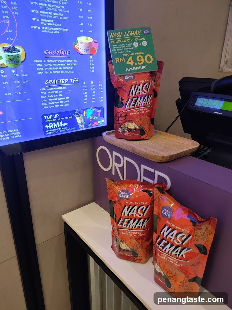 Nasi Lemak Crinkle Cut Chips Display