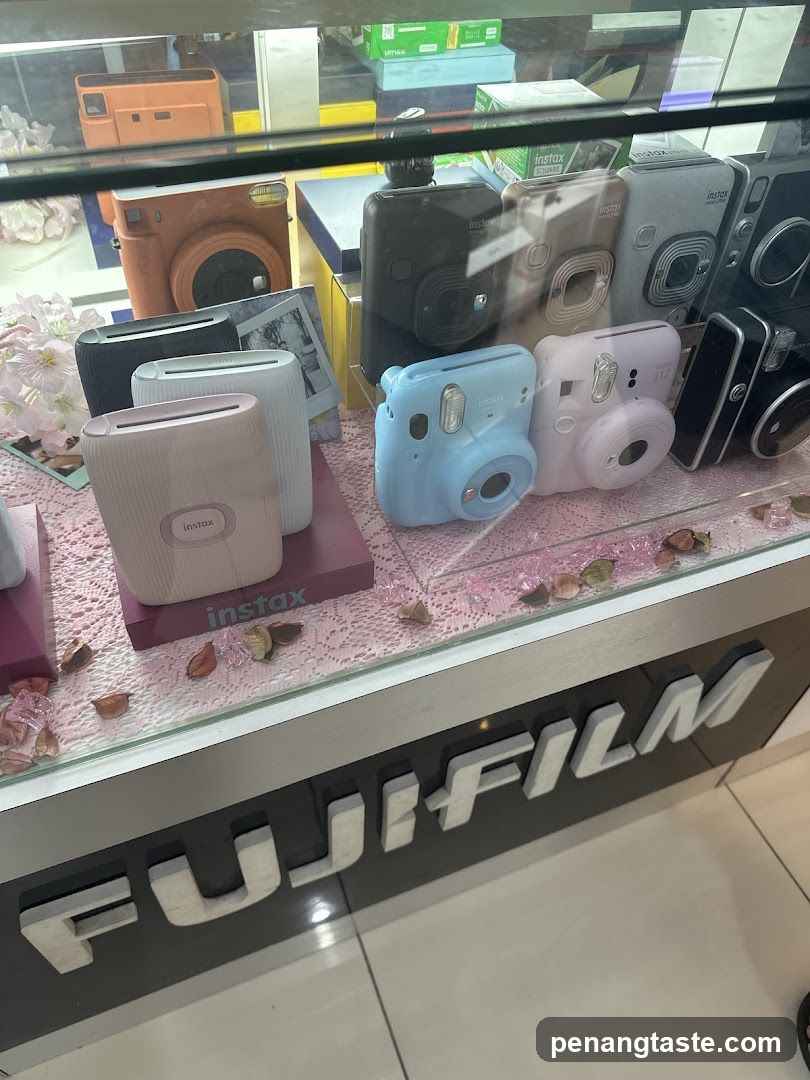 Fujifilm Instax Display