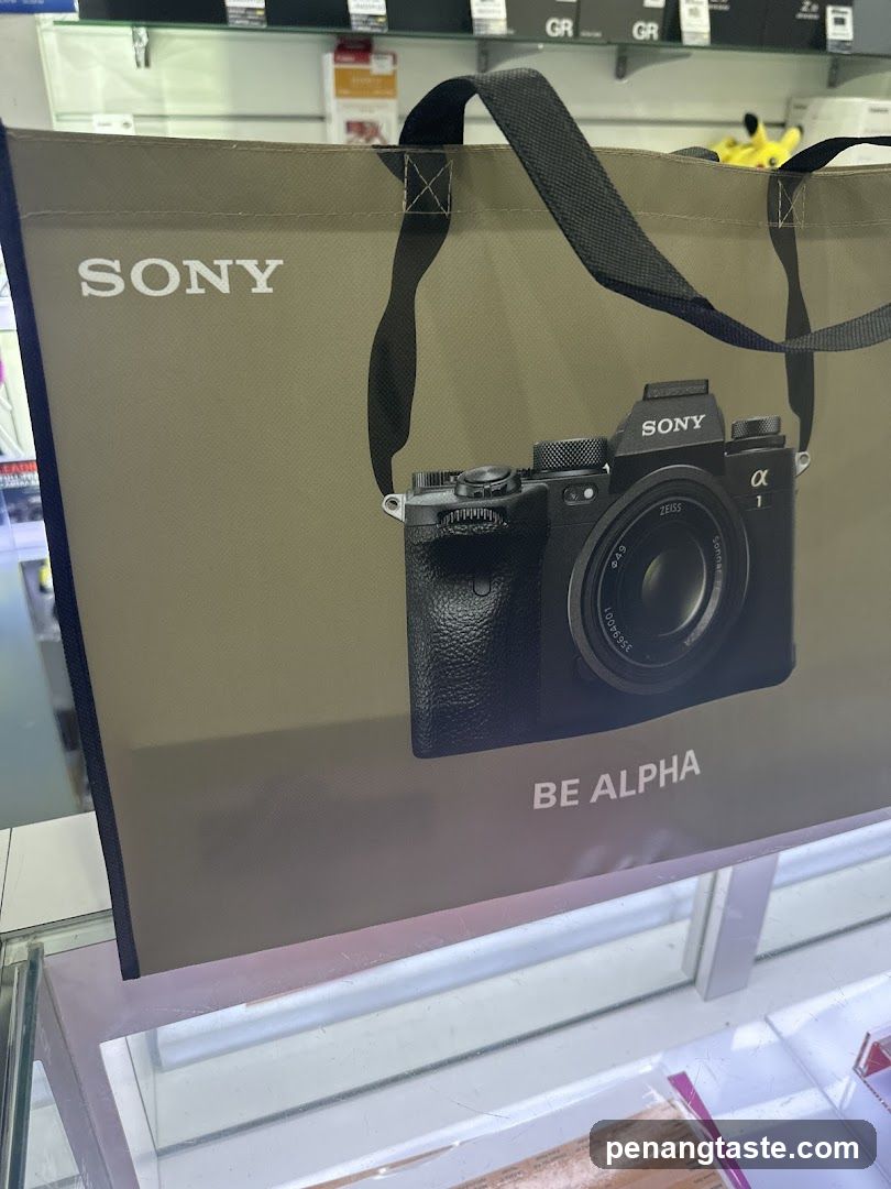 Sony Camera Bag Display