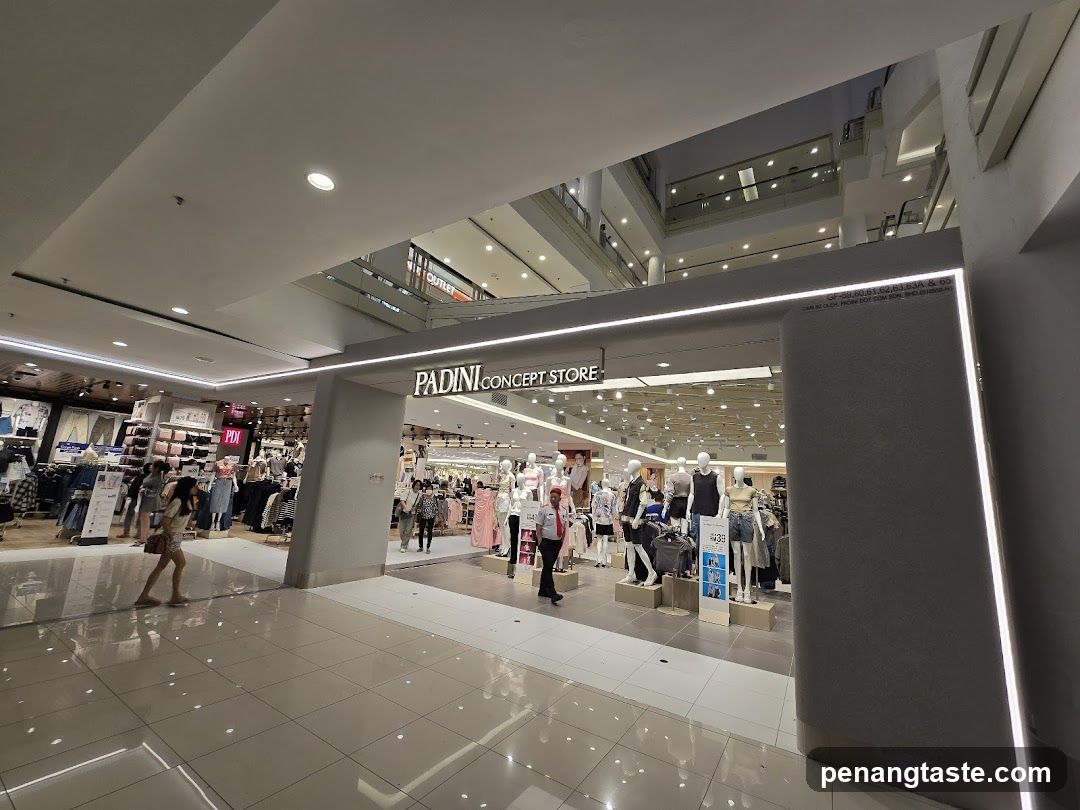PADINI CONCEPT STORE entrance