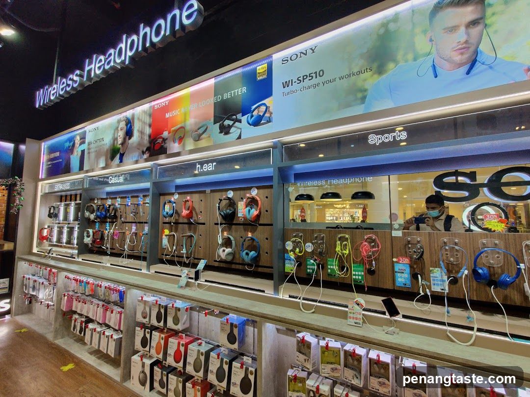 Wireless Headphone Display