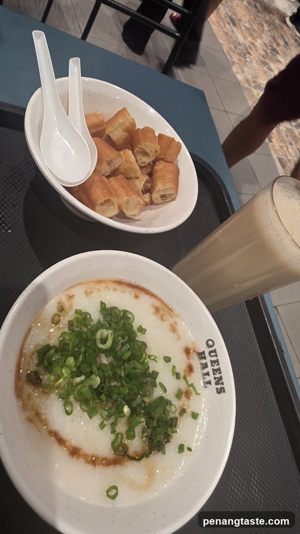 Food and drink at Queens Hall