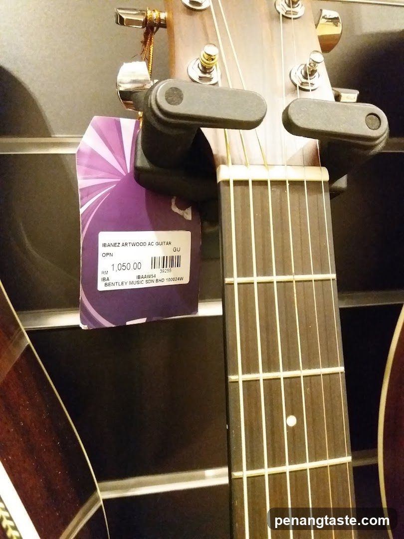 Guitar Price Tag