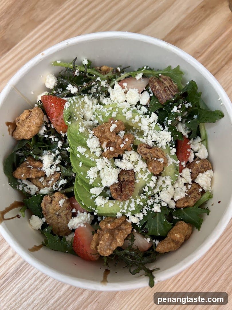 Avocado Strawberry Salad