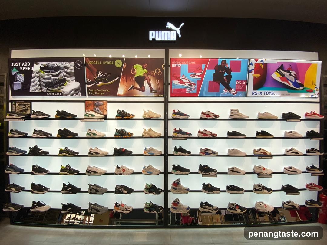 Puma Store Display