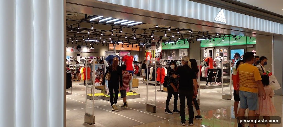 Adidas Store Interior