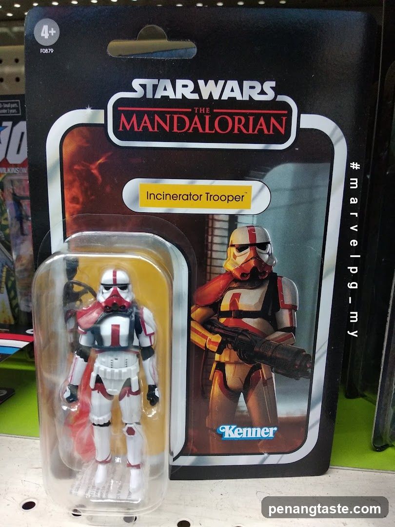 Star Wars The Mandalorian Incinerator Trooper Action Figure