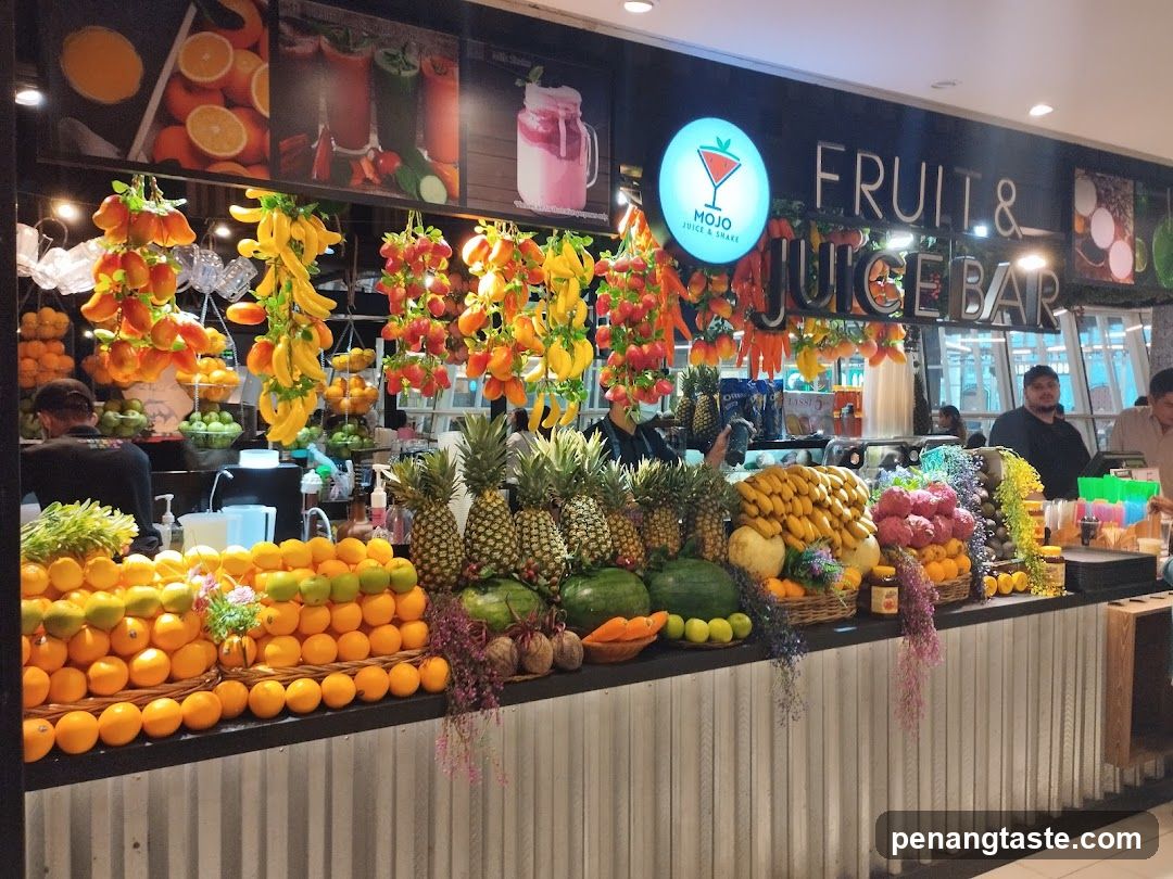 Fruit & Juice Bar Interior