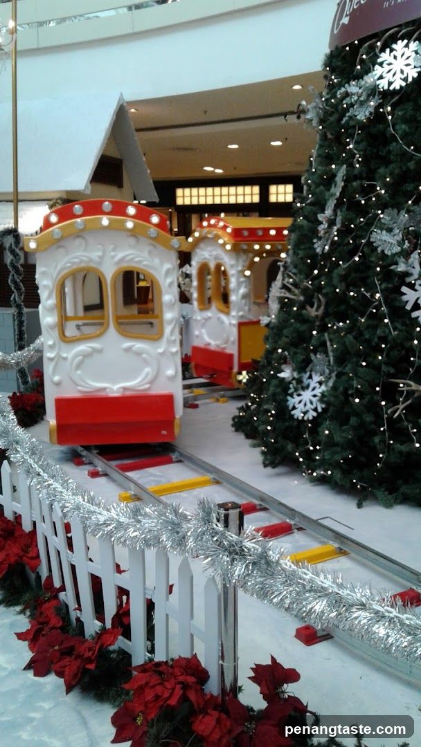 Christmas-themed indoor display