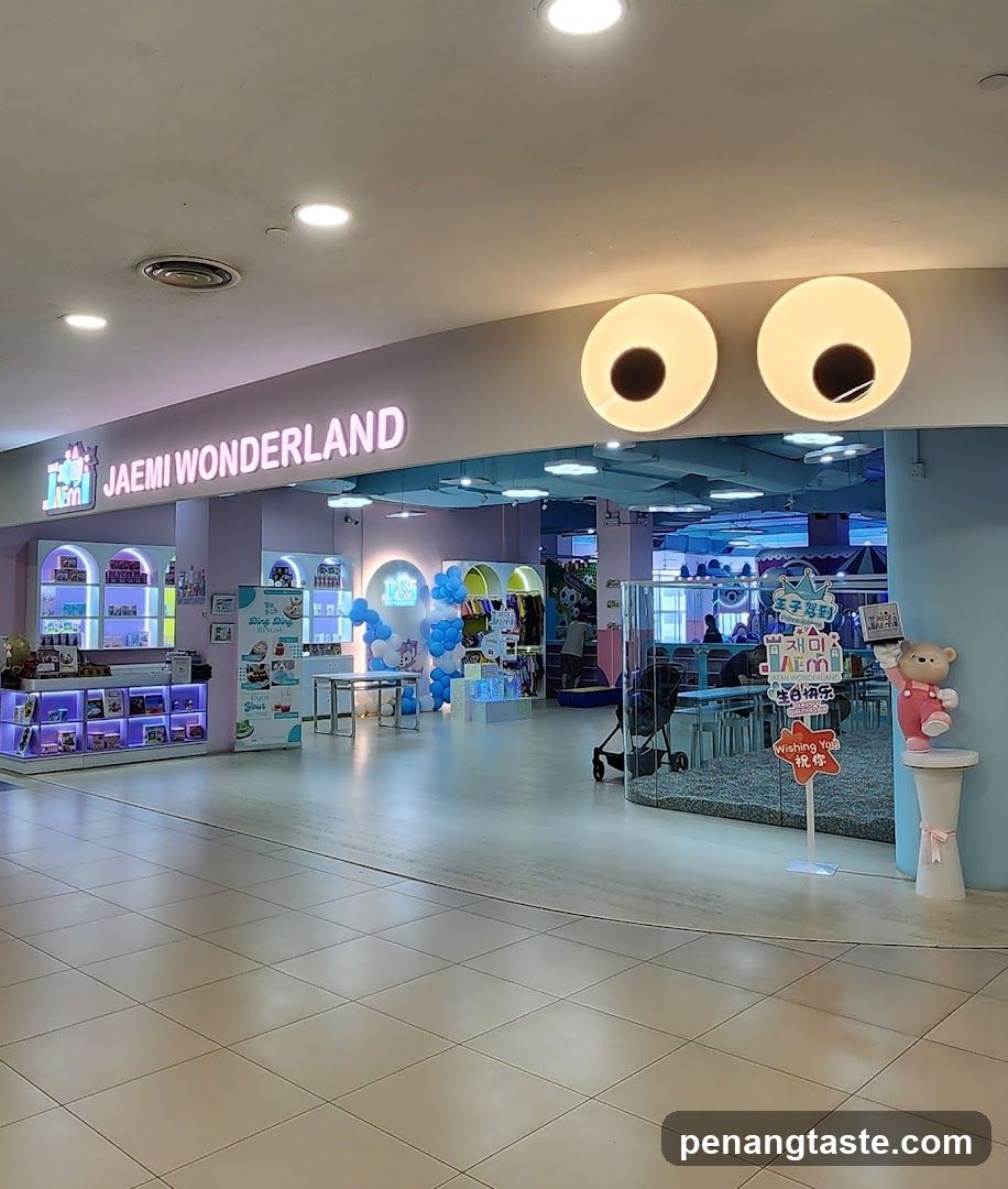 Jaemi Wonderland Storefront