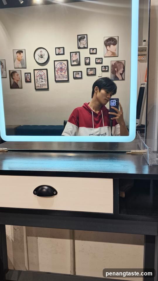 Ivy Just Cut Barber Shop /Penang haircut理发店 33-3-116