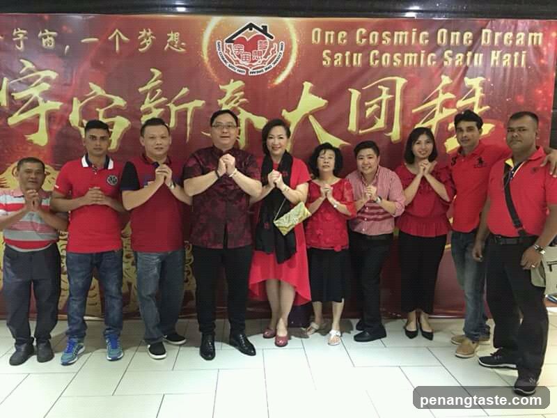 Group photo at event