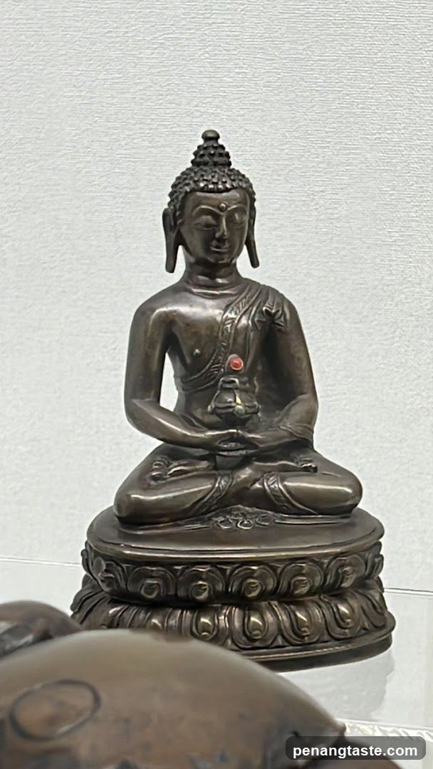 Buddha Statue