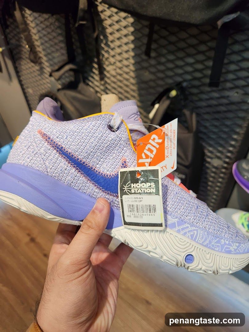 Basketball Shoe