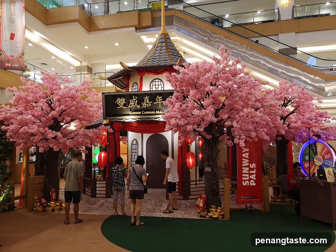 Sunway Carnival Mall Festival Display