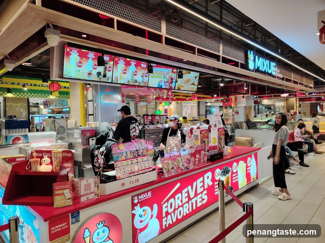 MIXUE Kiosk Interior