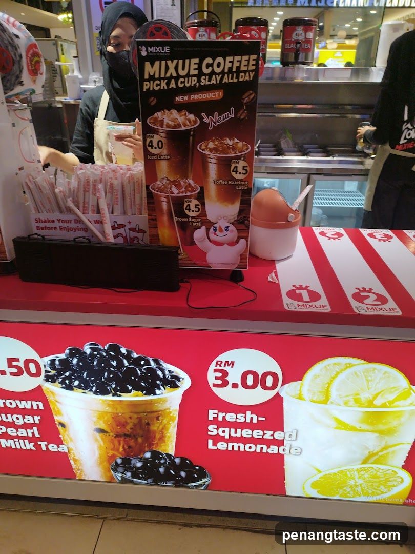 MIXUE Coffee Counter Display