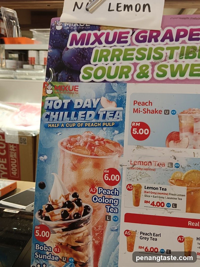 Mixue Drink Menu Display