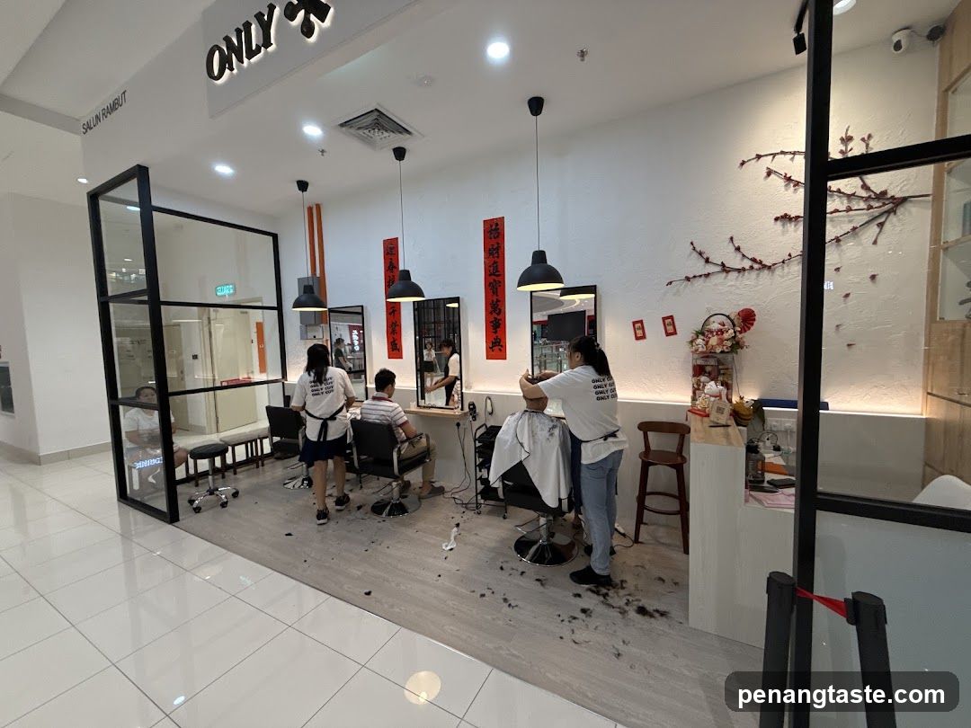 Salon Interior View