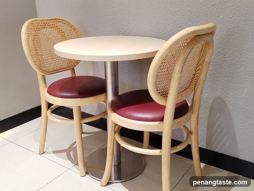 Table and Chairs Interior