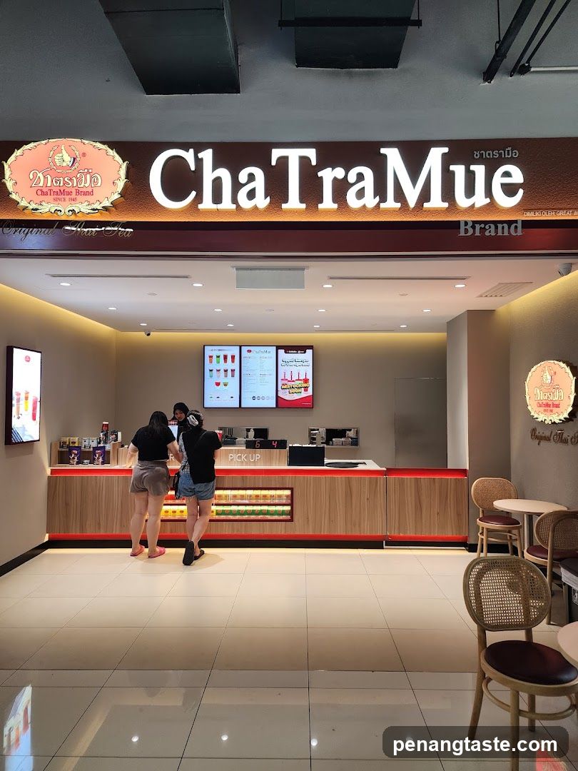 ChaTraMue storefront interior