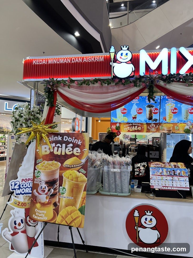 Mix Beverage and Ice Cream Shop Interior