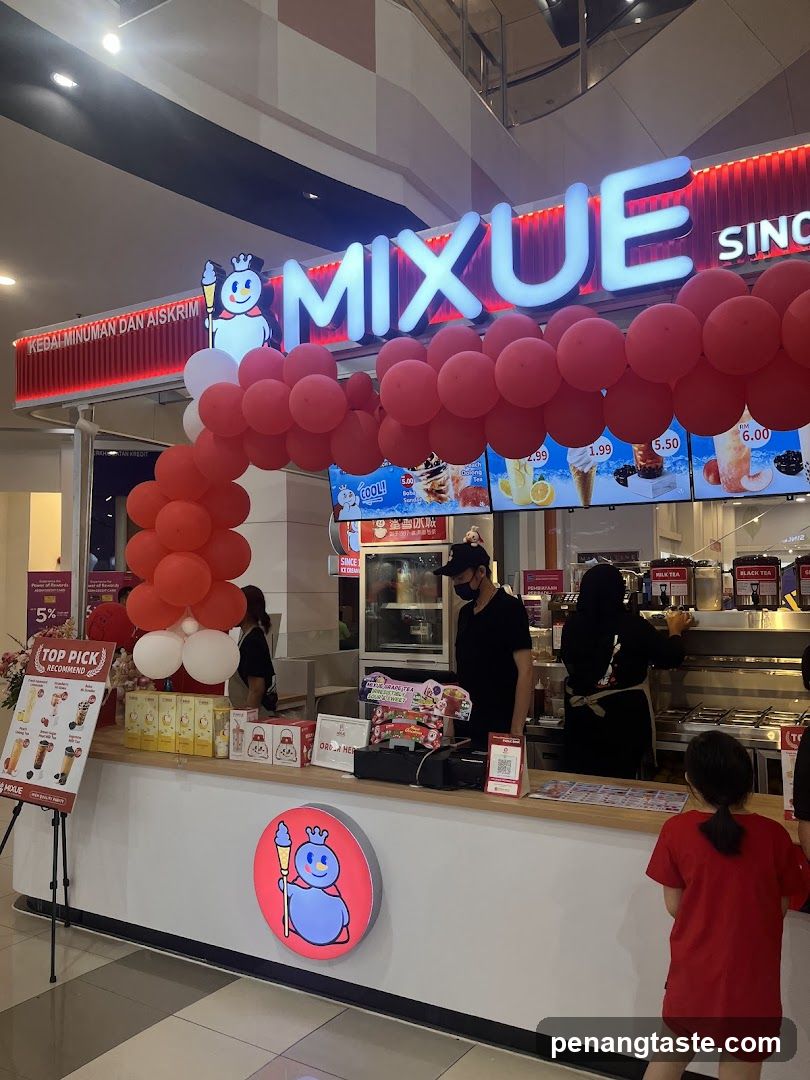 Mixue Shop Interior