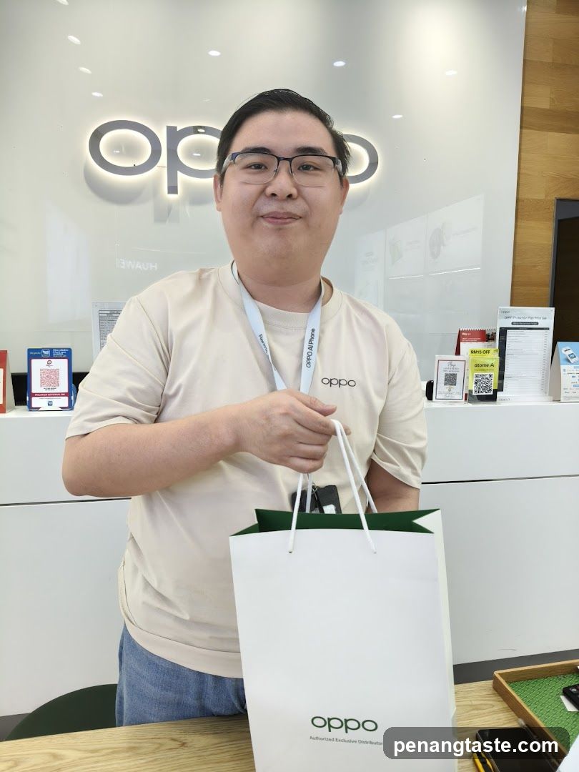 OPPO Store Interior