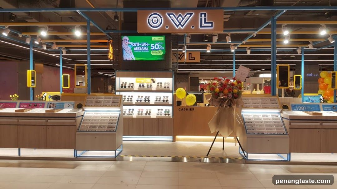 OVL Store Interior Display