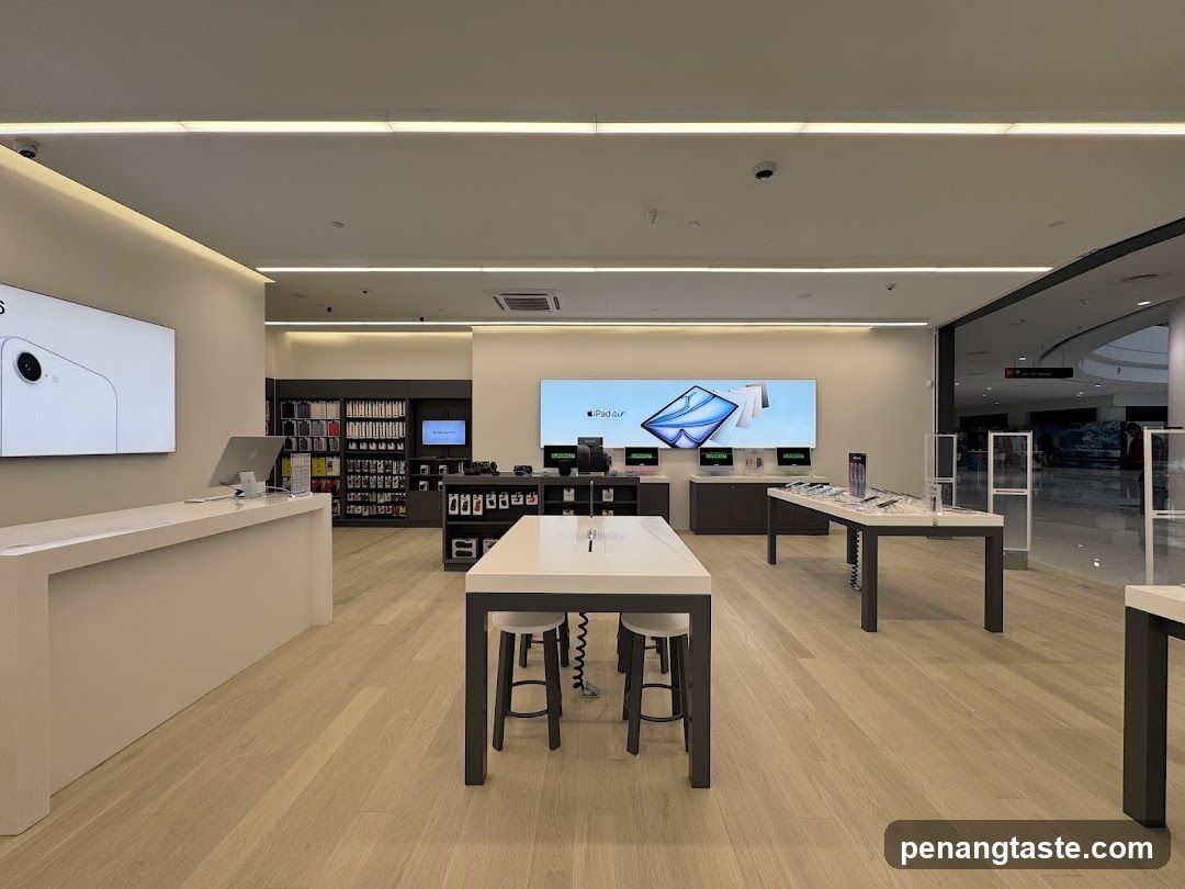 Apple Store Interior
