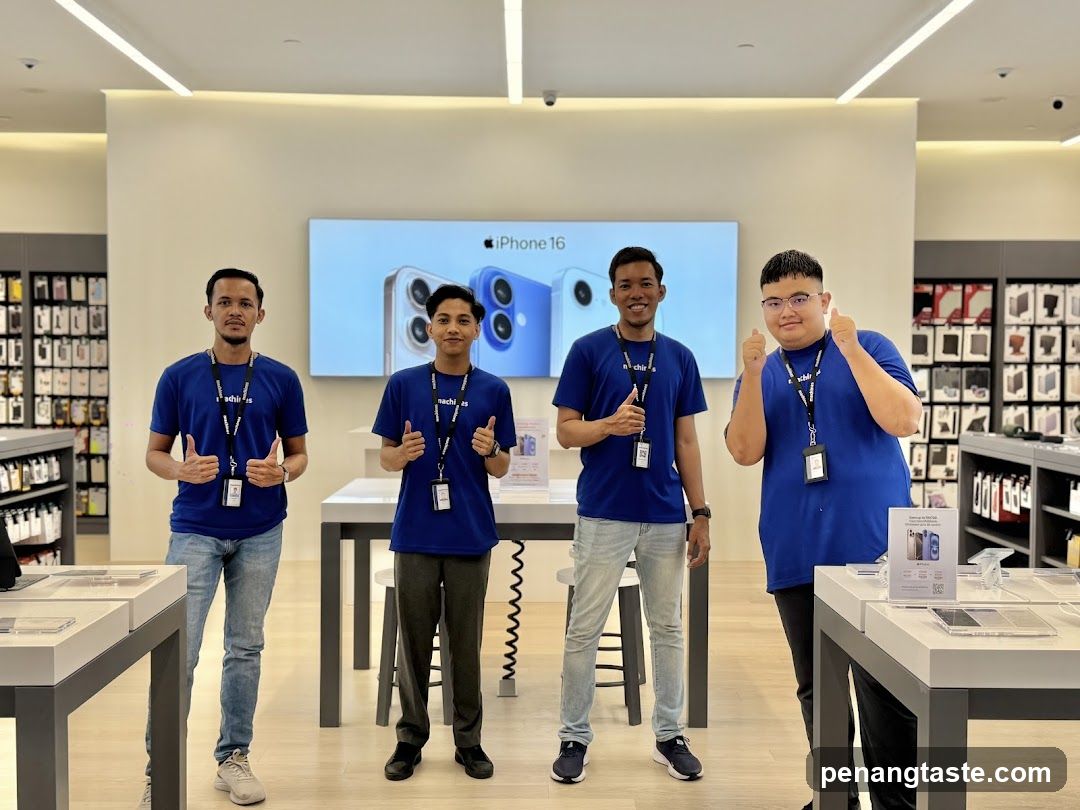 Staff in Apple Store