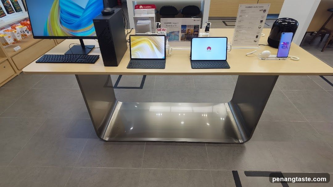 HUAWEI Authorized Experience Store