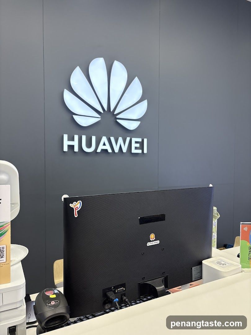 Huawei Store Interior